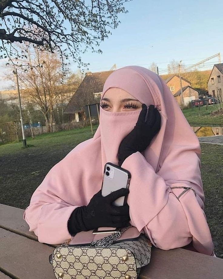 hijab-dp-back-side hijab-dp-back-side