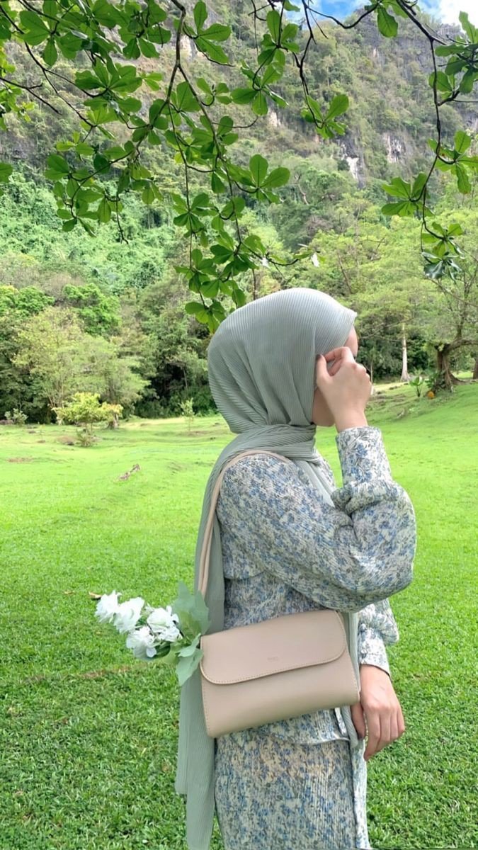 hijab-girl-dp-back-side-islamic hijab-girl-dp-back-side-islamic