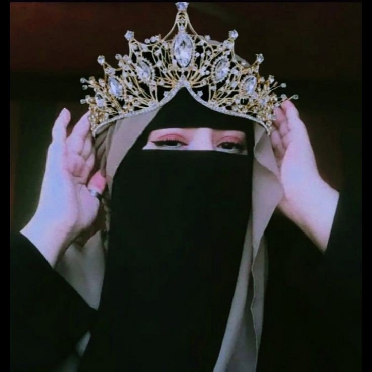 hijab-girl-dp-crown hijab-girl-dp-crown